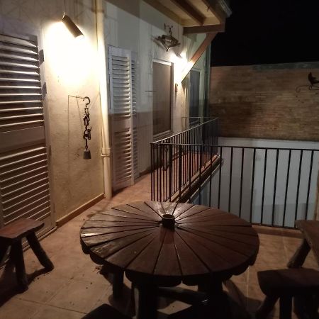 Casa Aymerich Bellpuig Extérieur photo